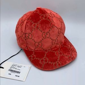 Gucci side hat/unisex